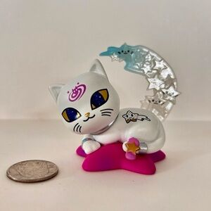 Star Critter vinyl figure from the tokidoki Galactic Cats blind box series.